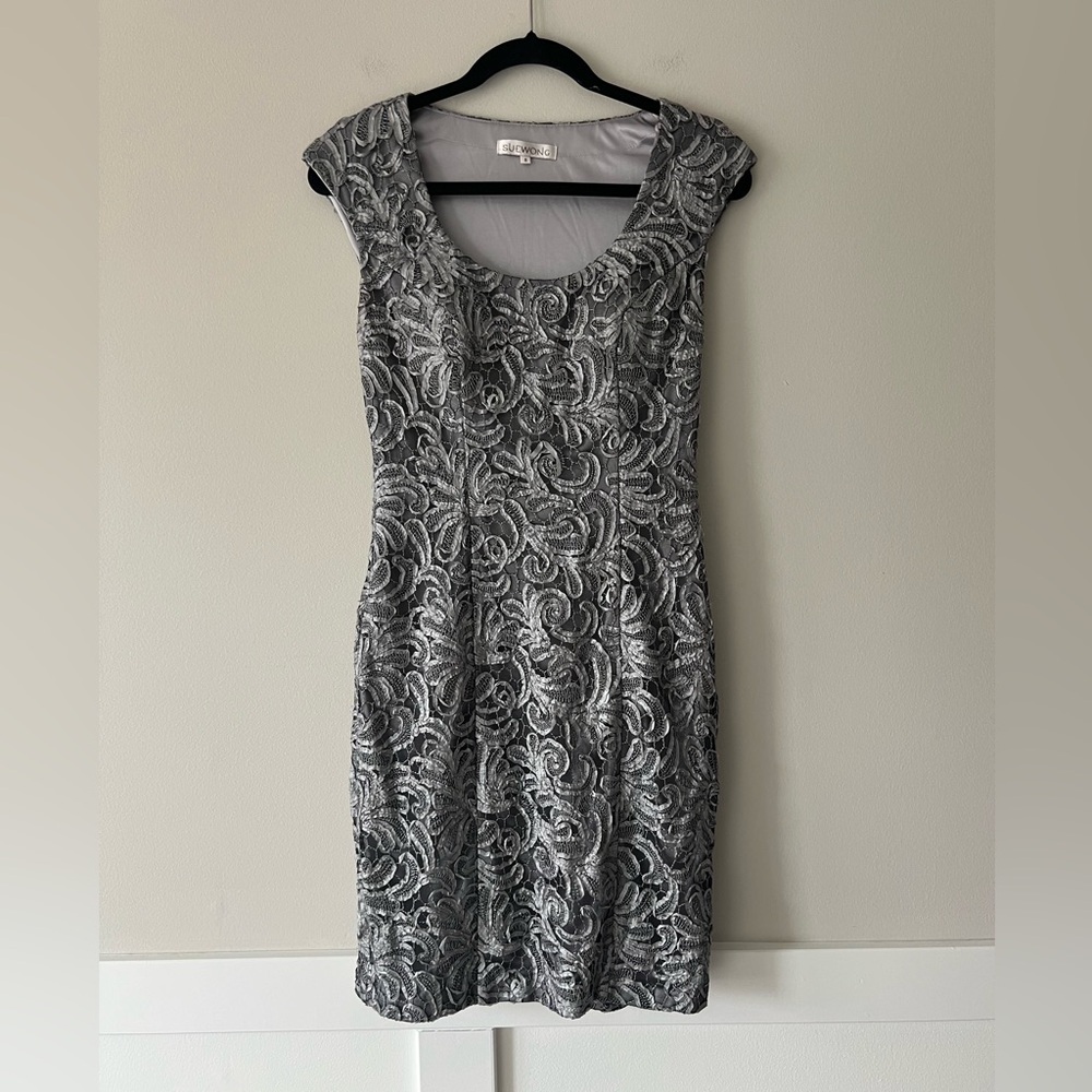 Sue Wong Silver Lace Cocktail Dress Size 8 Fit Flare Formal Wedding Guest